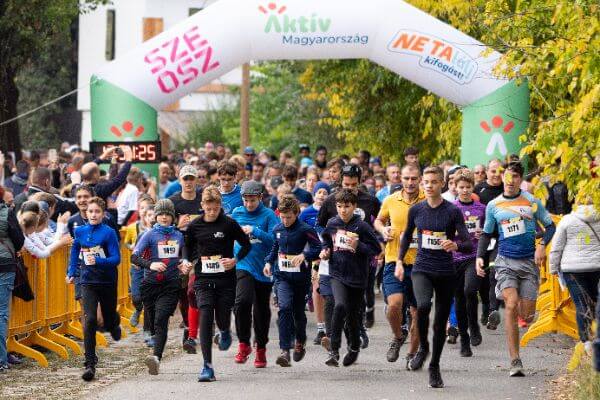Mintegy háromezren emlékeztek sportolással Kolonics Györgyre